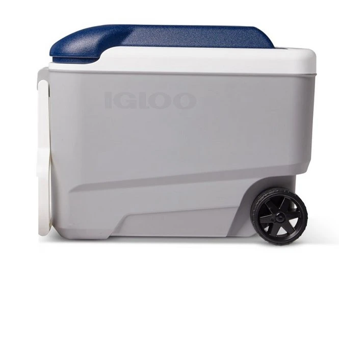 Igloo Maxcold 40 Roller Cool Box - Grey / Blue 3 Igloo Maxcold 40 Roller Cool Box - Grey / Blue