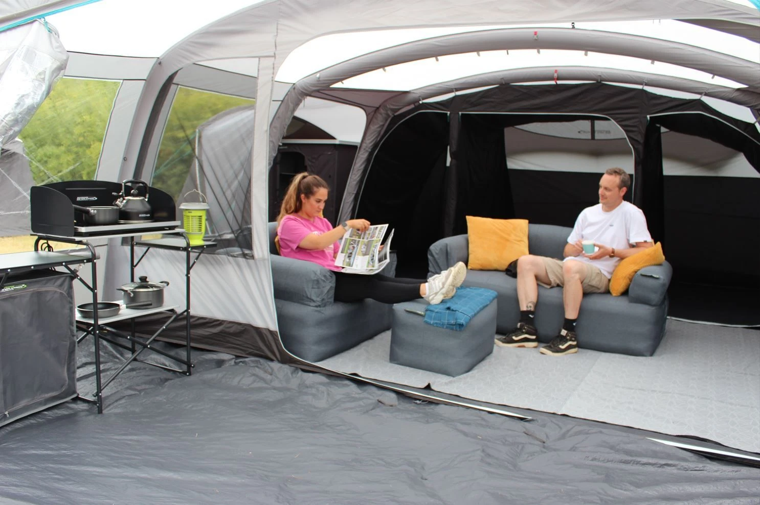 Outdoor Revolution Camp Star 900DSE Air Tent 6 Outdoor Revolution Camp Star 900DSE Air Tent - Image 4