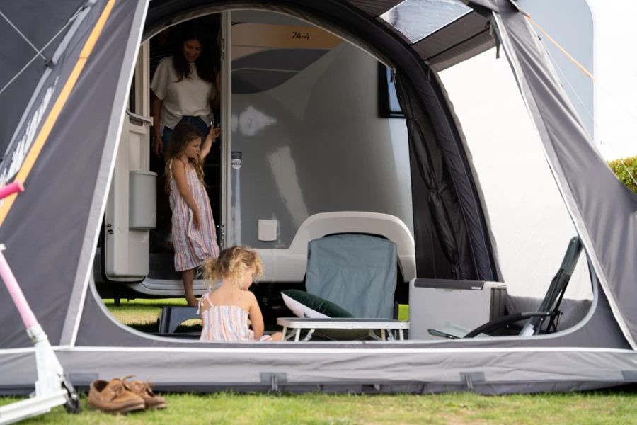 Vango Kela Pro Air Tall Drive Away Awning 9 Vango Kela Pro Air Tall Drive Away Awning - Image 7