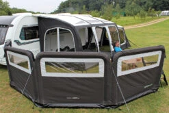 Outdoor Revolution Oxygen Windbreak - 3 Section -Deals AwnixTent Store orbk0105 oxygenwindbreak l3