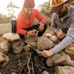 Klean Kanteen Insulated TK Pro (750ml) Black -Deals AwnixTent Store tkpro square boys campfire lifestyle dc2aa97d 7ac5 4803 9c34 04c0089414ed