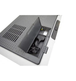 Vango E-Pinnacle 40 Electric Coolbox 11 Vango E-Pinnacle 40 Electric Coolbox -Deals AwnixTent Store vango e pinnacle 40l 3